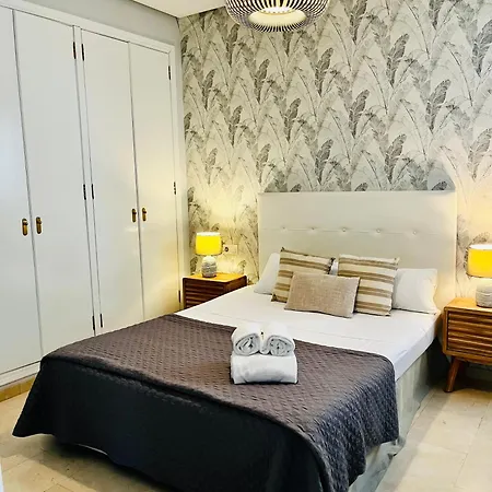 Apartamento Travel Habitat ático Calle Comedias *
