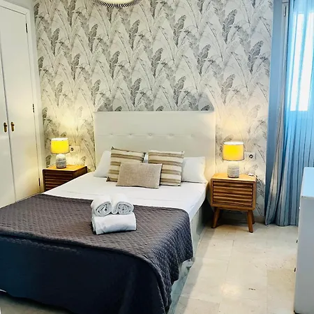 Apartamento Travel Habitat ático Calle Comedias