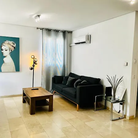 Apartamento Travel Habitat ático Calle Comedias